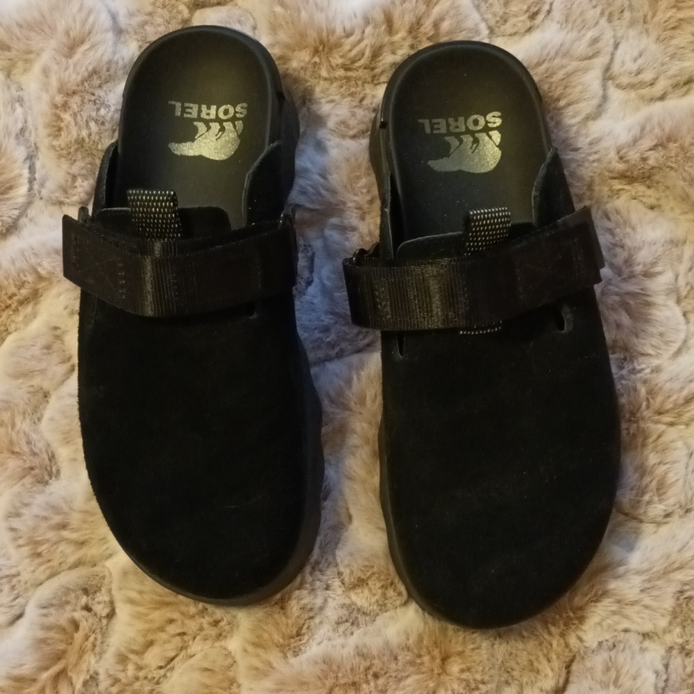 Sorel clogs.